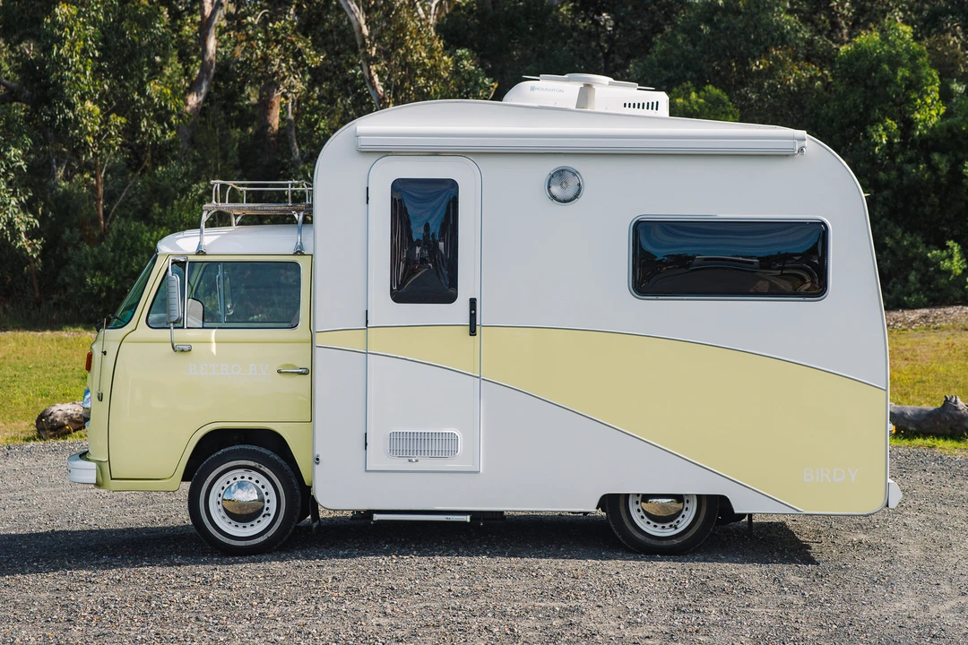 1975 Volkswagen Bay-Window Camper - Image 4 of 31
