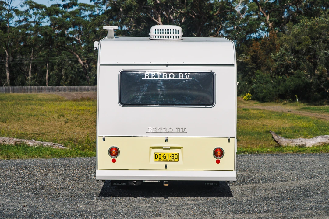 1975 Volkswagen Bay-Window Camper - Image 6 of 31