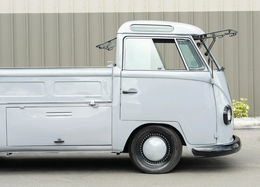 1975 Volkswagen Bay-Window Pickup - Image 28 of 31