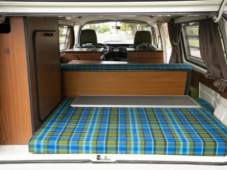 1975 Volkswagen Bay-Window Camper - Image 20 of 31