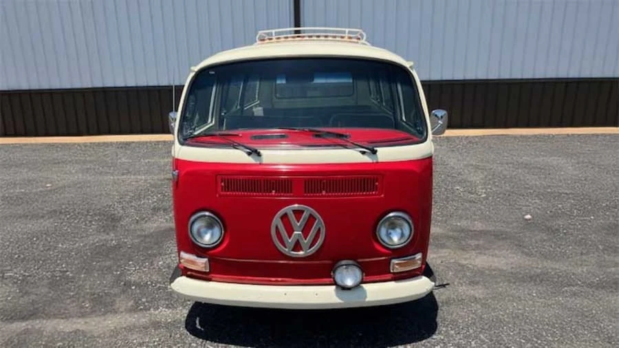 1975 Volkswagen Bay-Window Bus - Image 3 of 17