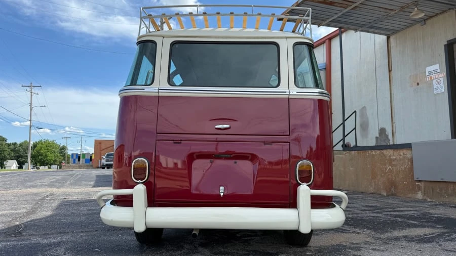 1975 Volkswagen Bay-Window Bus - Image 5 of 31