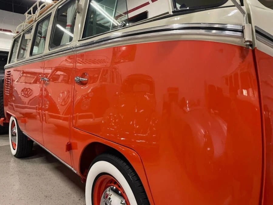 1975 Volkswagen Bay-Window Bus - Image 14 of 29
