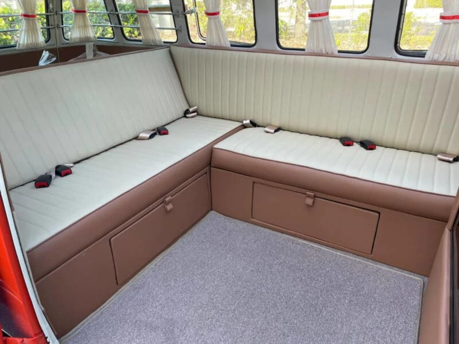 1975 Volkswagen Bay-Window Bus - Image 24 of 29