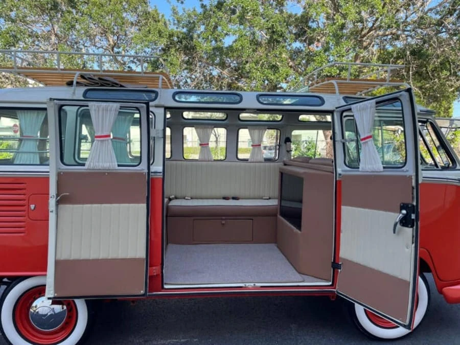 1975 Volkswagen Bay-Window Bus - Image 19 of 29
