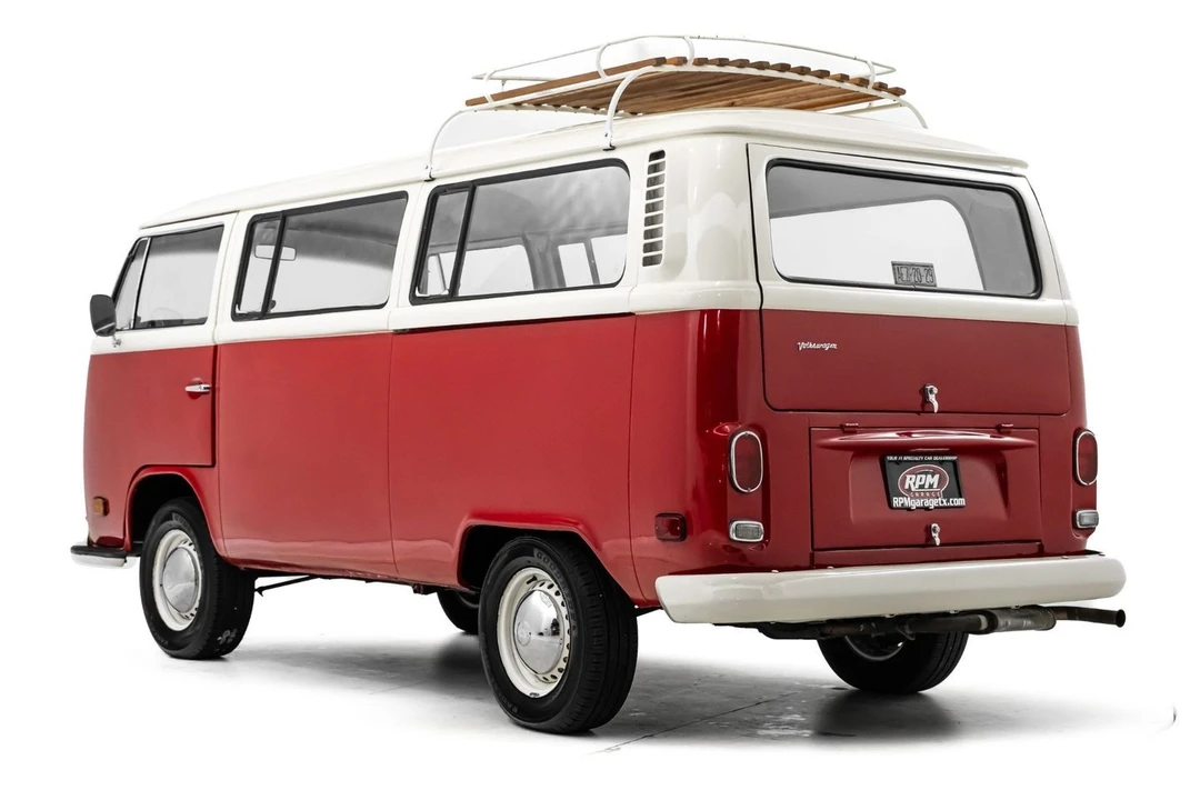 1975 Volkswagen Bay-Window Bus - Image 12 of 21