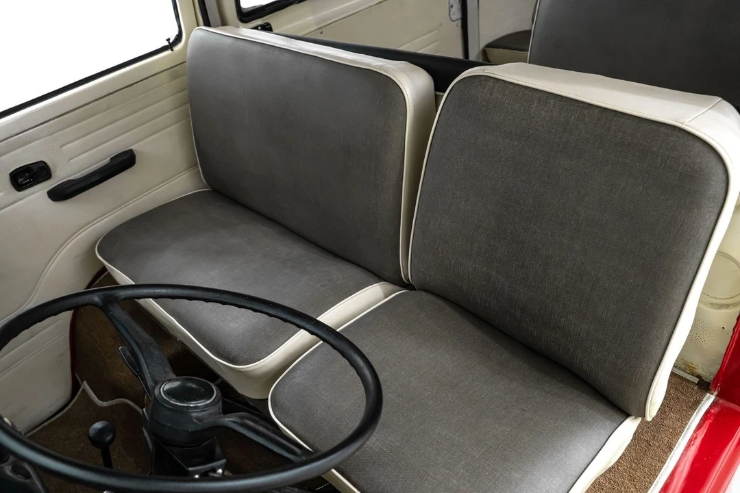 1975 Volkswagen Bay-Window Bus - Image 21 of 21