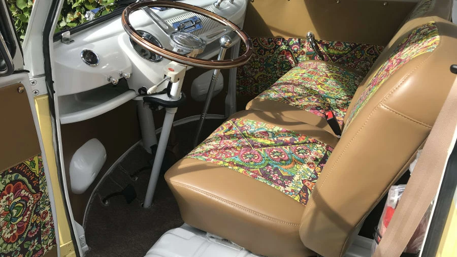 1975 Volkswagen Bay-Window Camper - Image 4 of 13