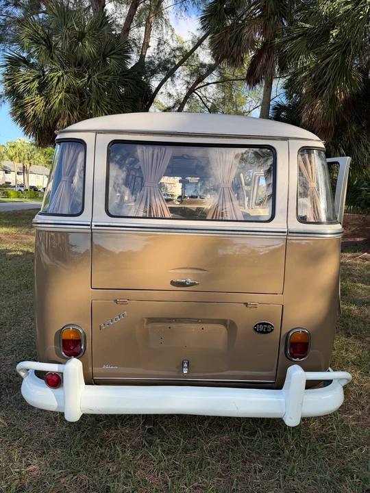 1975 Volkswagen Split-Window Bus - Image 9 of 21