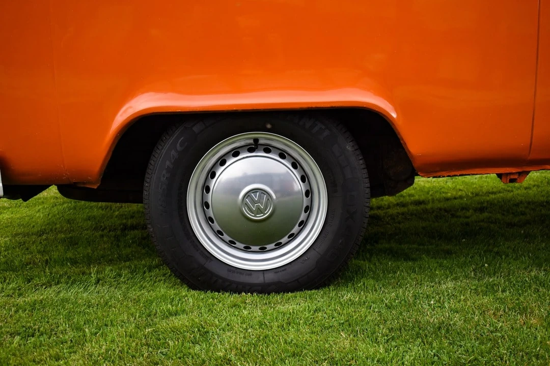 1975 Volkswagen Bay-Window Camper - Image 22 of 30