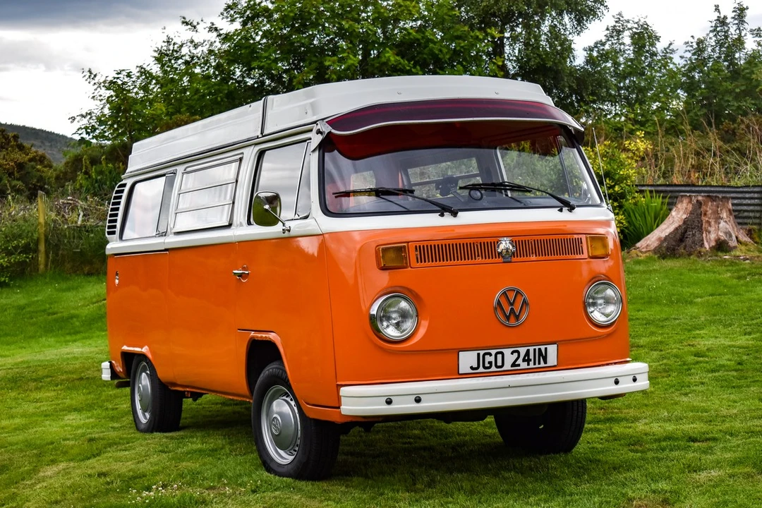 1975 Volkswagen Bay-Window Camper - Image 6 of 30