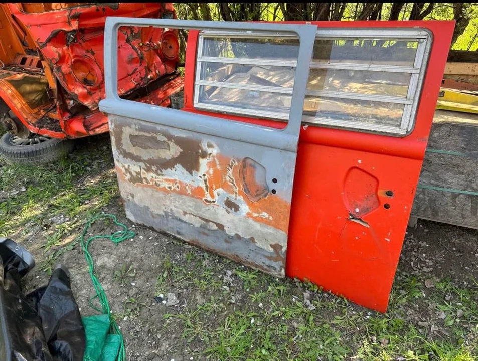 1975 Volkswagen Bay-Window Camper - Image 13 of 20