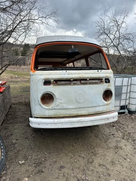 1975 Volkswagen Bay-Window Camper - Image 2 of 20