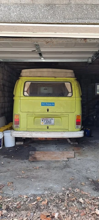 1975 Volkswagen Bay-Window Camper - Image 2 of 13