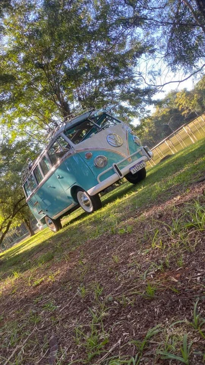 1975 Volkswagen Bay-Window Bus - Image 14 of 21