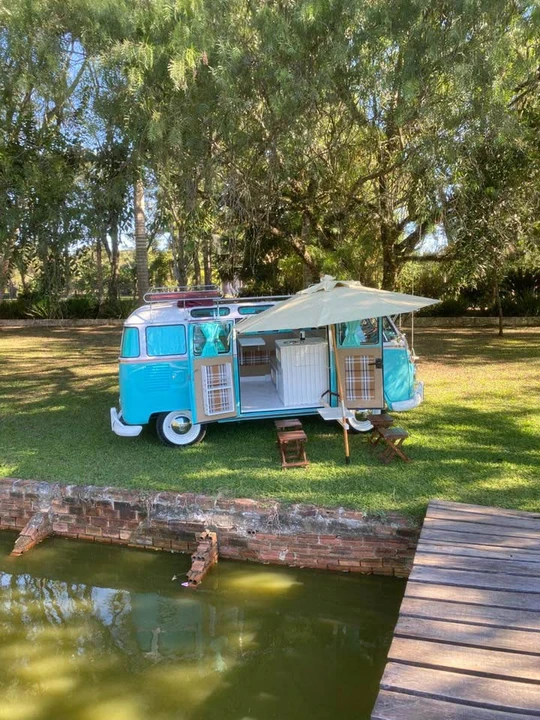 1975 Volkswagen Bay-Window Bus - Image 8 of 21