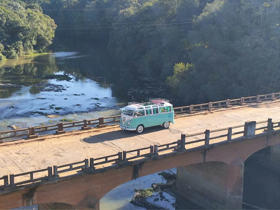 1975 Volkswagen Bay-Window Bus - Image 10 of 21
