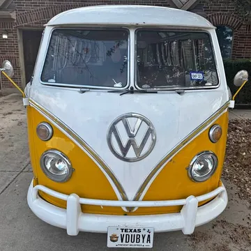 1975 Volkswagen Bus 23-Window Samba