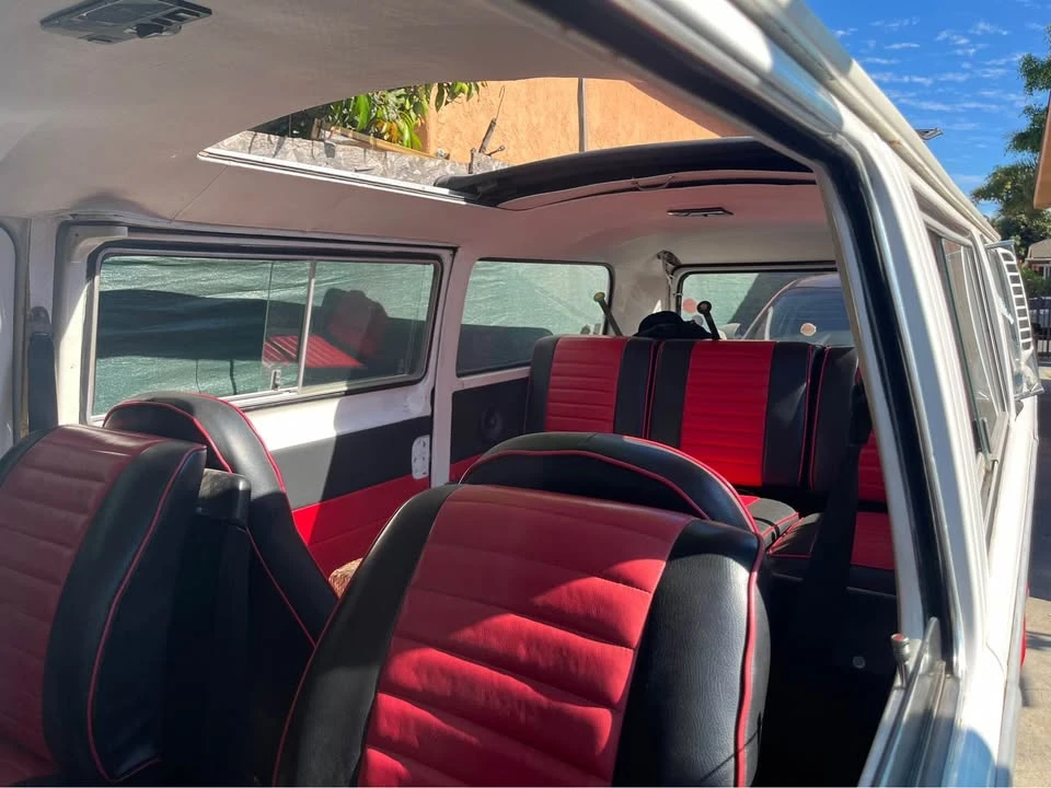 1975 Volkswagen Bay-Window Bus - Image 3 of 3