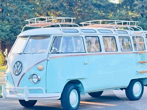 1975 Volkswagen Bus Kombi