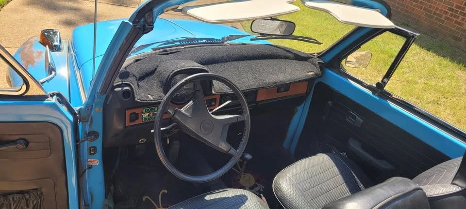 1975 Volkswagen Super Beetle - Image 6 of 10