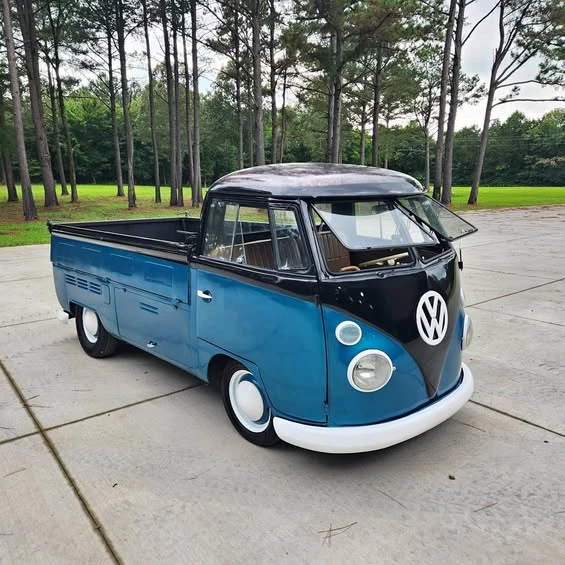 1975 Volkswagen Bay-Window Pickup - Image 1 of 1