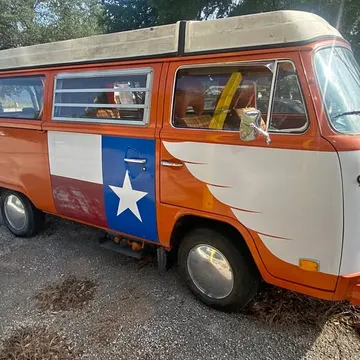 1975 Volkswagen Westfalia Camper