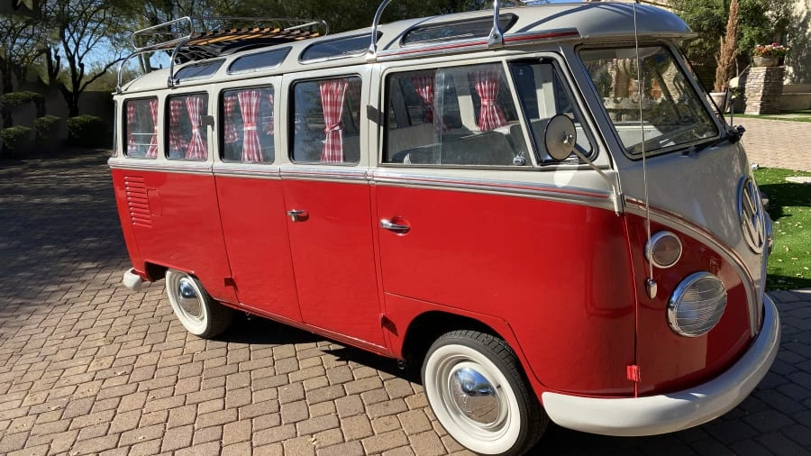 1975 Volkswagen Bay-Window Bus - Image 27 of 31
