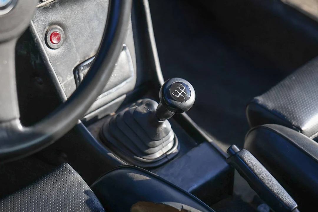 1975 BMW 2002 - Image 13 of 22