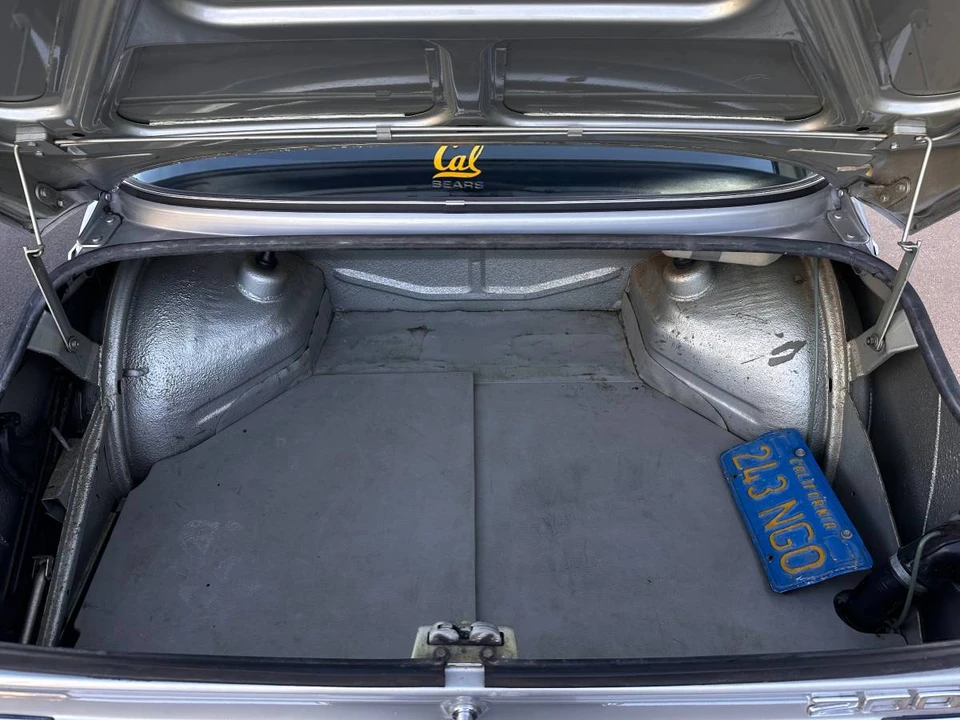 1975 BMW 2002 - Image 12 of 22