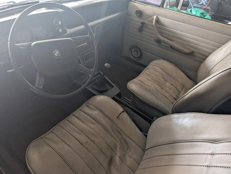 1975 BMW 2002 - Image 10 of 10