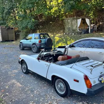 1975 MG MGB