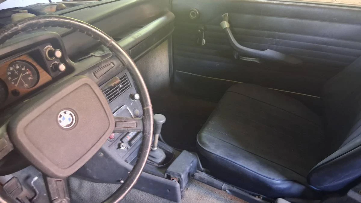 1975 BMW 2002 - Image 2 of 12
