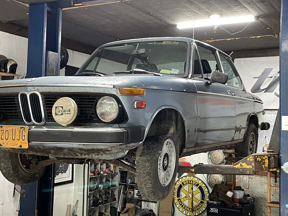 1976 BMW 2002 - Image 3 of 3