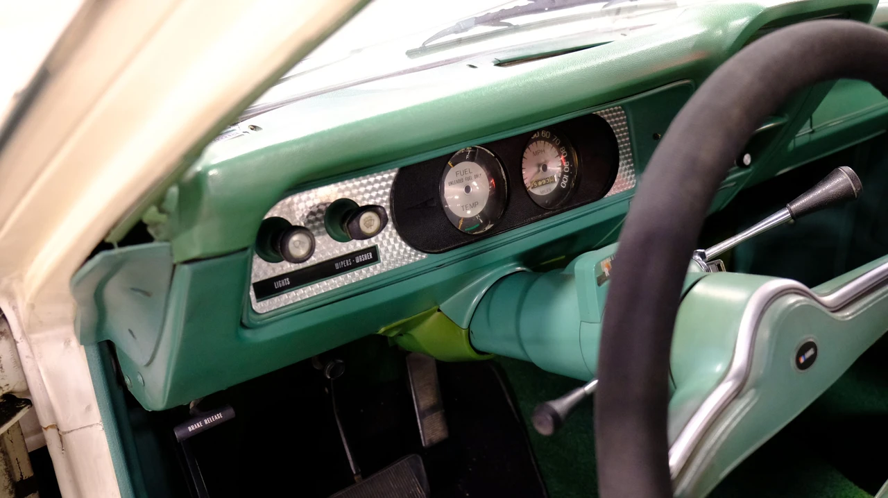 1976 AMC Gremlin - Image 6 of 9