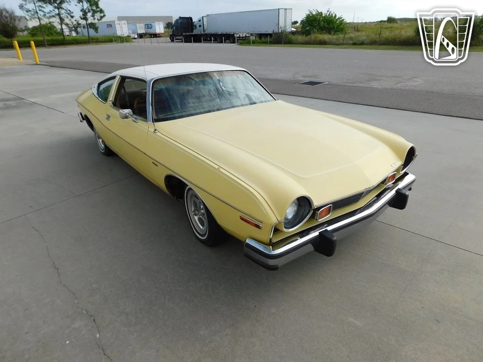 1976 AMC Matador - Image 10 of 12