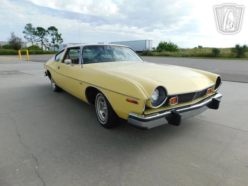 1976 AMC Matador - Image 11 of 12
