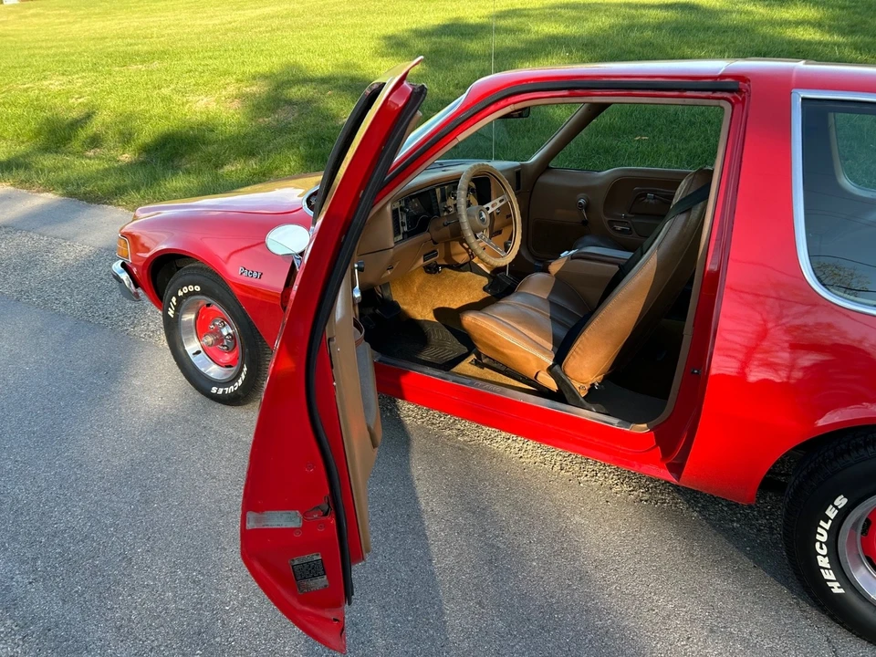 1976 AMC Pacer - Image 11 of 21
