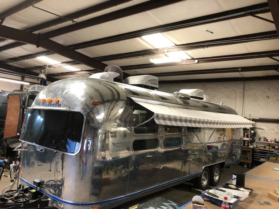 1976 Airstream - Image 6 of 28
