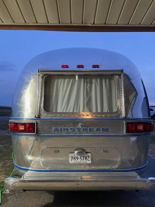 1976 Airstream - Image 4 of 28