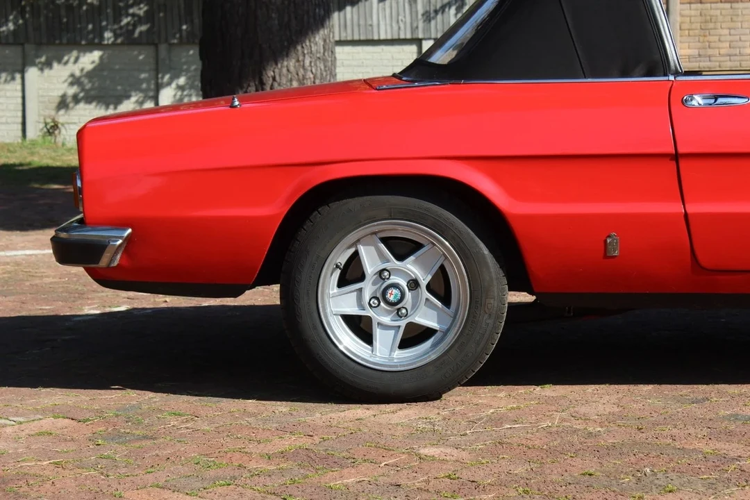 1976 Alfa Romeo Series 2 - Image 18 of 30