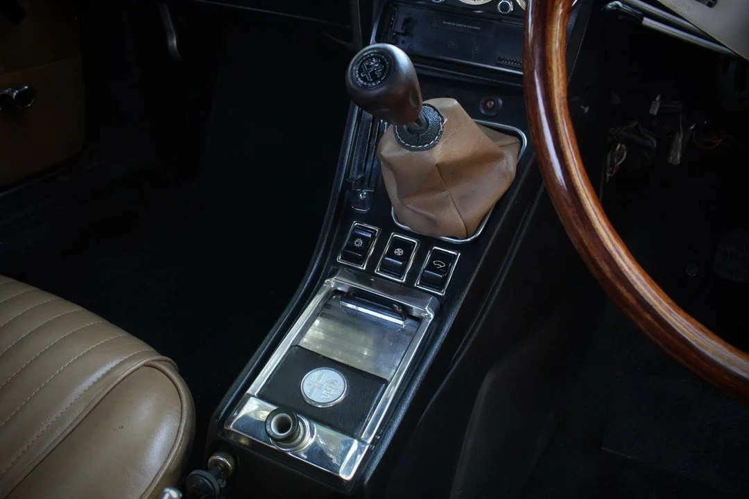 1976 Alfa Romeo Series 2 - Image 25 of 30