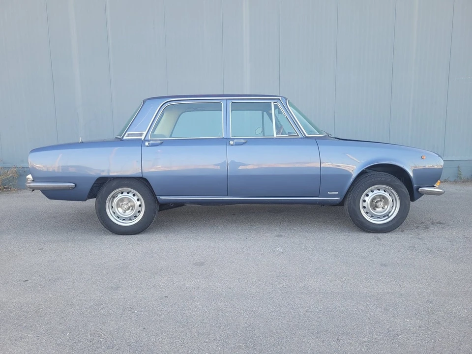 1976 Alfa Romeo 2000 GT Veloce - Image 8 of 30