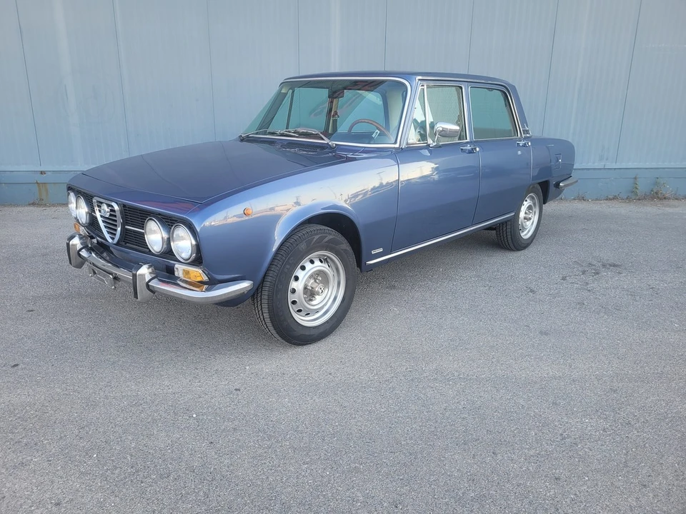 1976 Alfa Romeo 2000 GT Veloce - Image 3 of 30