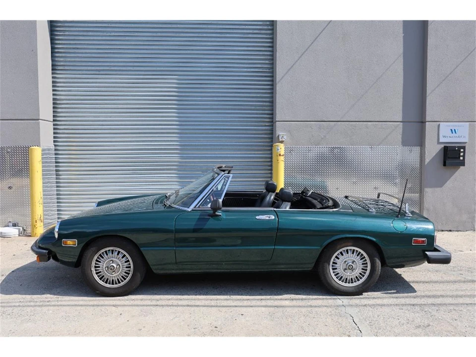1976 Alfa Romeo 2000 GT Veloce - Image 3 of 8