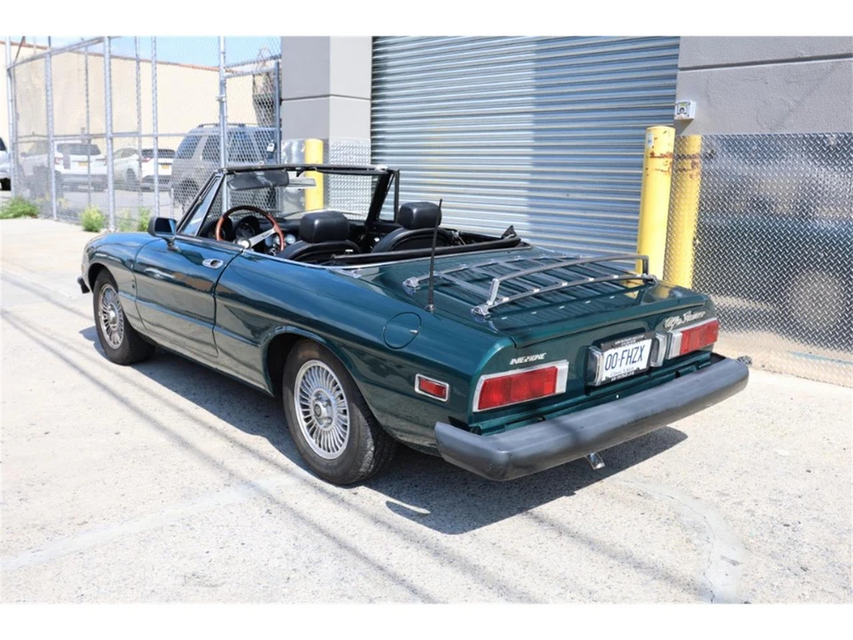 1976 Alfa Romeo 2000 GT Veloce - Image 6 of 8