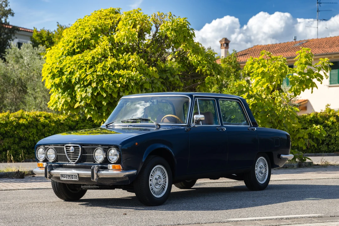 1976 Alfa Romeo 2000 GT Veloce - Image 3 of 31