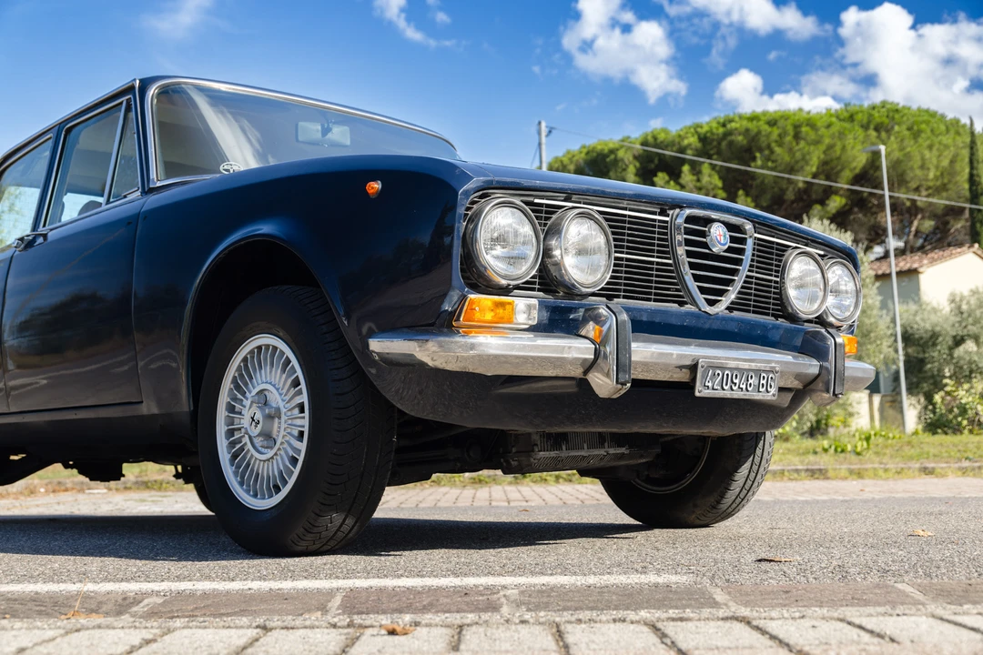 1976 Alfa Romeo 2000 GT Veloce - Image 20 of 31