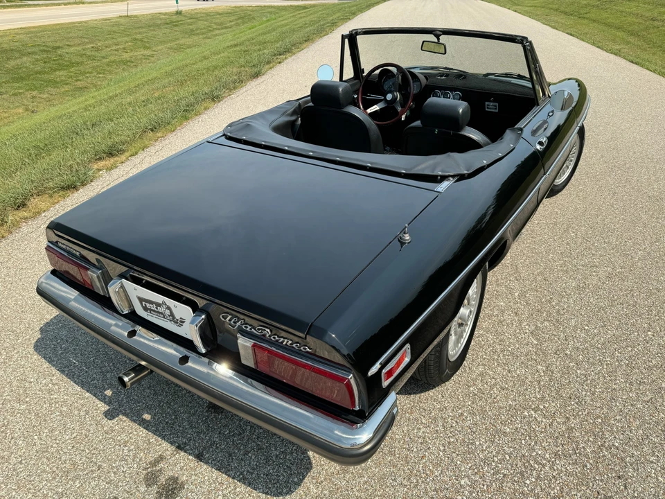 1976 Alfa Romeo Series 2 - Image 17 of 31