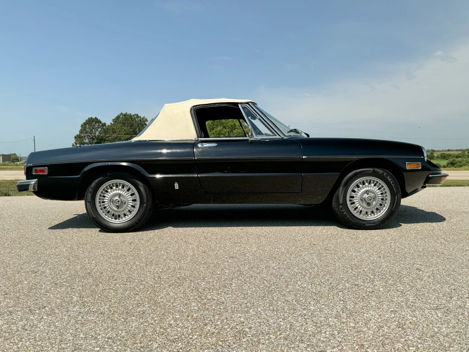 1976 Alfa Romeo Series 2 - Image 24 of 31